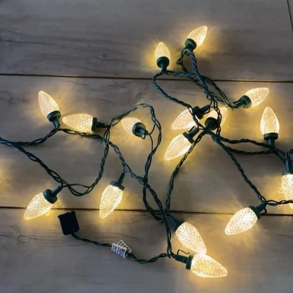 25 C9 Pure White LED Diamond Cut String Lights